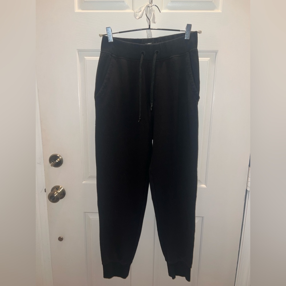 UGG Ericka Relaxed Black Jogger Women’s M
